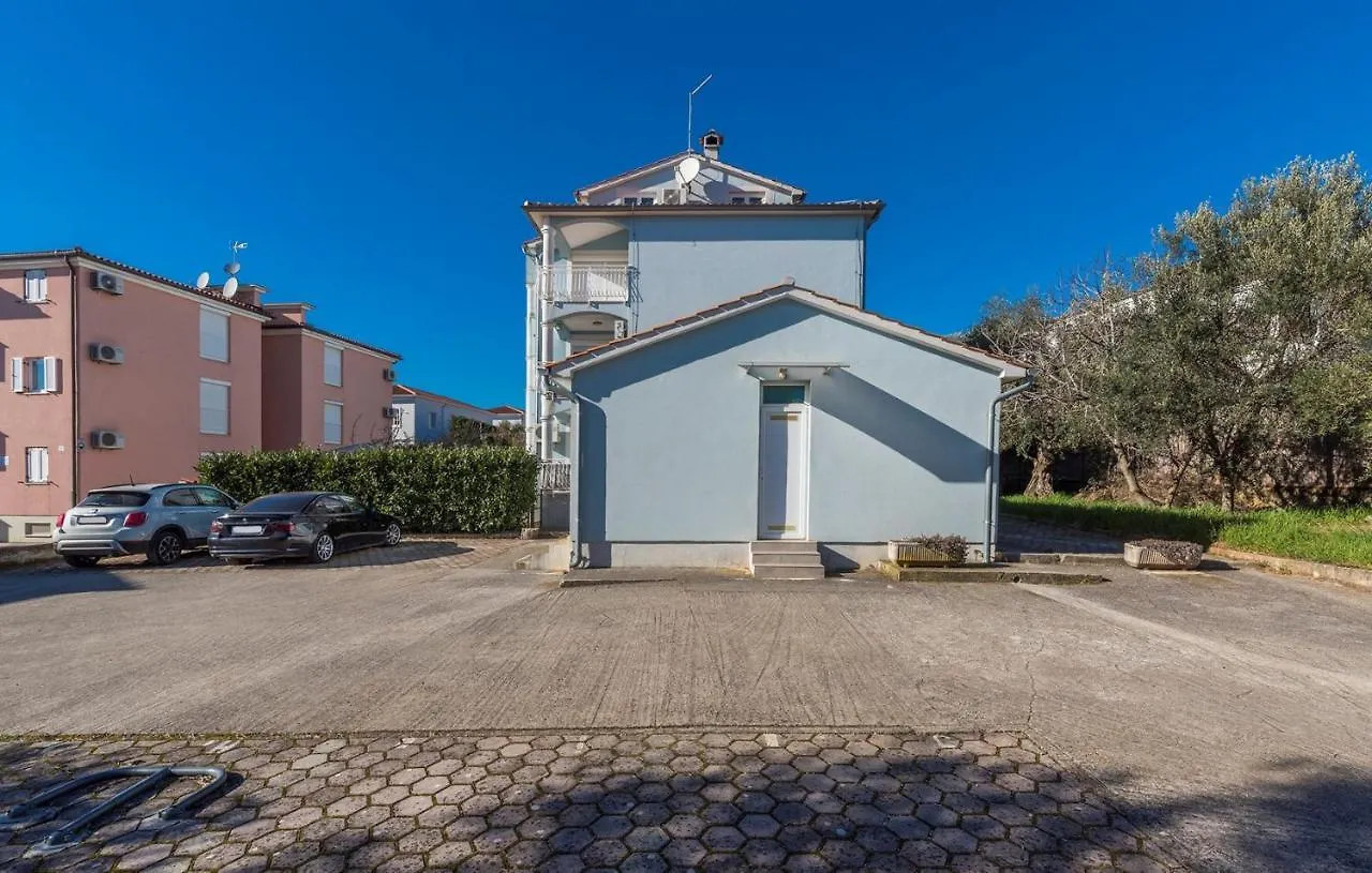 Apartment Giuliano With Sea View Tar-Vabriga 0*,  Kroatien